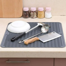 Load image into Gallery viewer, Silicone Trivet Mat for Hot Pan and Pot Hot Pads Counter Heat Resistant Table Dish Drying Mat or Placemats