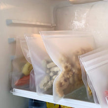 Load image into Gallery viewer, Reusable Food Storage Bags, 10 Pack Reusable Gallon Freezer Bags, Extra Thick Leakproof Silicone and Plastic Free for Travel Items and Home Organization (6 Sandwich Bags+4 Kids Snack Bags)