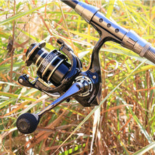 Load image into Gallery viewer, Spinning Fishing Reel

